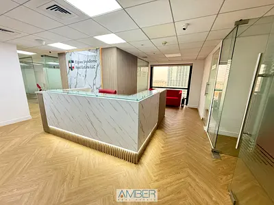 Luxury Fitted office @ the tower plaza hotel at the heart of SZR