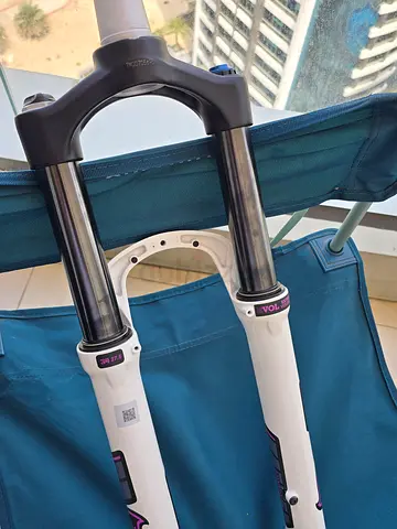 Suntour XCR 34 27.5 140mm fork 32h boost front hub included