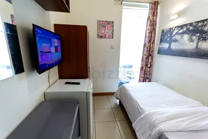 Partition Room for Rent in Sulafa Tower – Dubai Marina