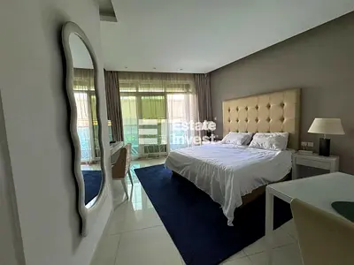 Fully Furnished / Pool View / Vacant