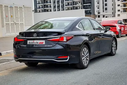 صورة 6 لـ 2023 Lexus ES-SERIES