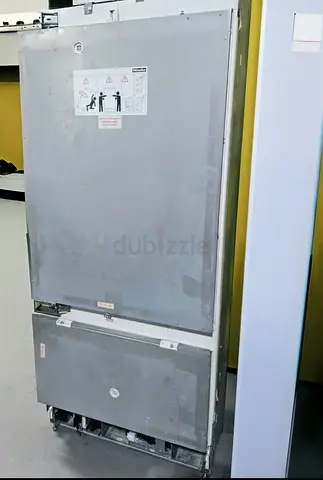 Miele Large Built-in Refrigerator – Top Fridge Bottom Freezer with Digital Display