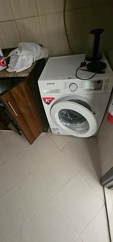 Front-load LG washing machine - good working condition
