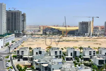 Spacious Layout | Kitchen Appliances | Near Metro