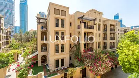 Upgraded | Separate Dining | Community View