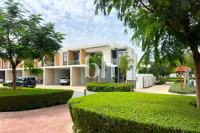 Corner Unit | Opposite Pool | Single Row