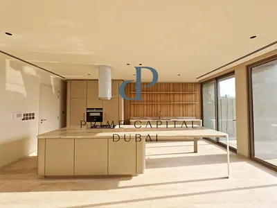 Stunning Contemporary Built 5 Bed Villa in Meydan