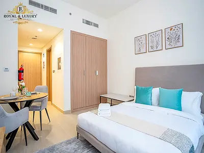 مفروشة بالكامل | إطلالة نابضة بالحياة على المدينة | جميع الفواتير مغطاة