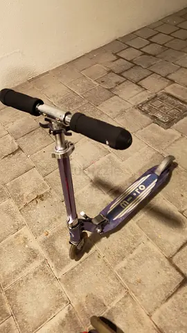 Foldable kick scooter - used, good working condition