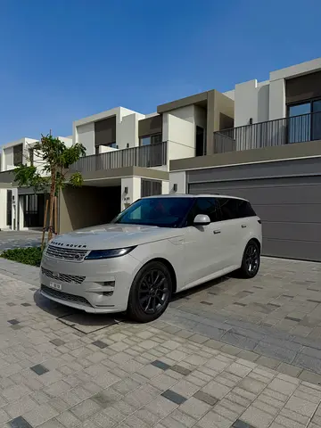Range Rover Sport P400