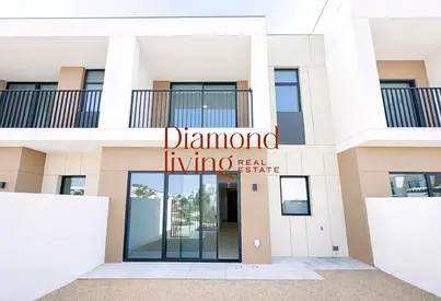 Brand New | Single Row | Private Garden