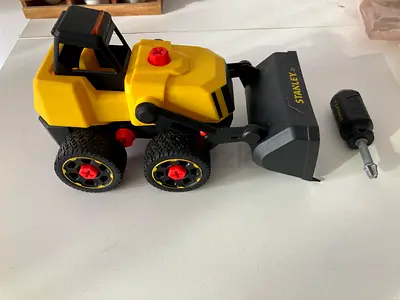 Stanley take apart excavator jcb toy