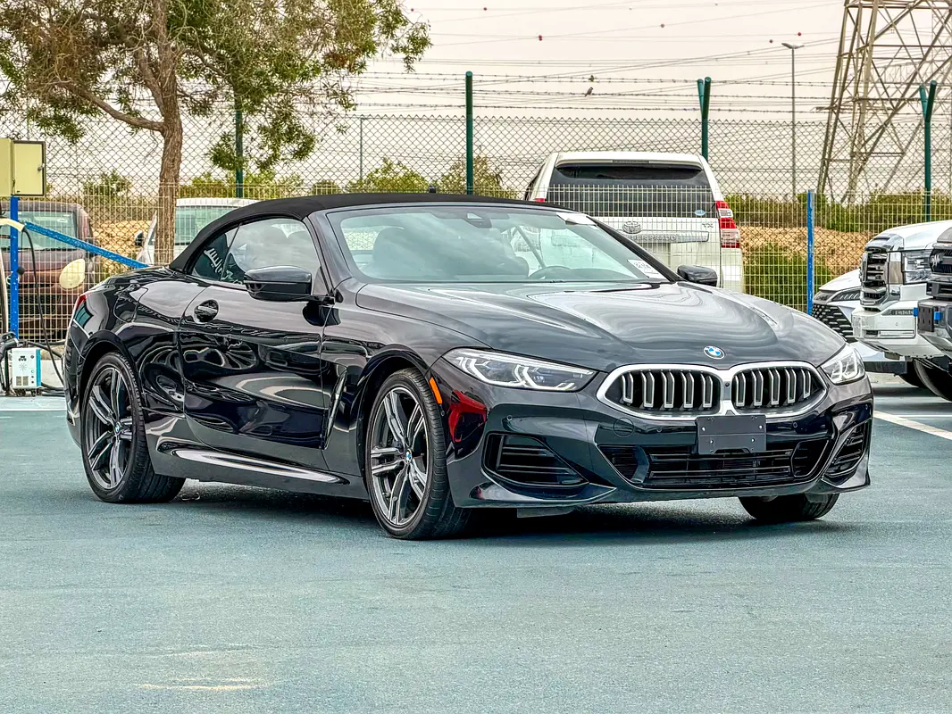 BMW 8-Series 2025 — photo 1 of 19