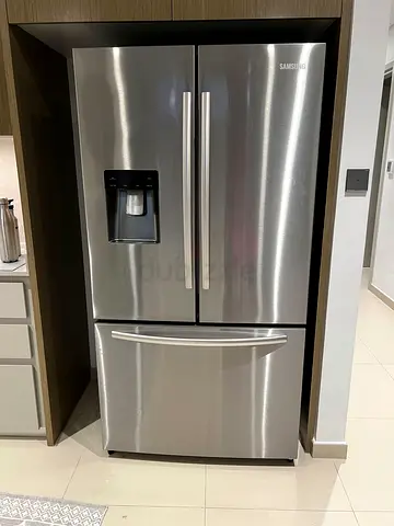 Samsung French door refrigerator freestanding