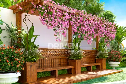Resale | Unique Layout and Spacious Unit