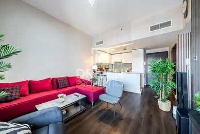Fully Upgraded | Fully Furnished | Vacant