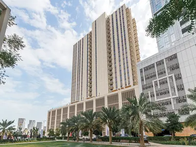 Panoramic View | High Floor | Balcony | Tenanted