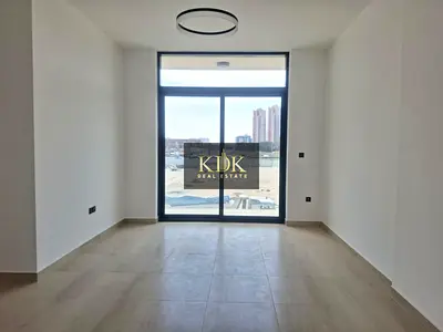 Unfurnished 1BR | Huge lay out| Prime location