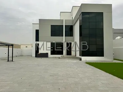 BRAND NEW | STYLISH VILLA | WITH MODERN FINISHING