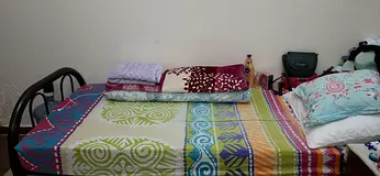 Bedspace for Indian ladies only