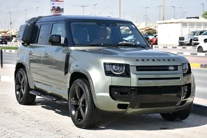 Land Rover Defender 110 S (P300) 2022 - GCC Specs?