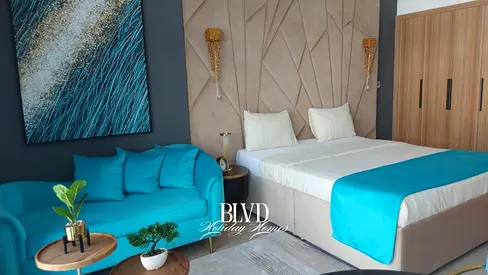 Chic Studio | Fully Furnished | Just Bring Your Bags!