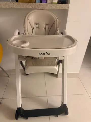 Baby dining chair
