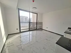 Big spacious lavish studio family building just rent 25k