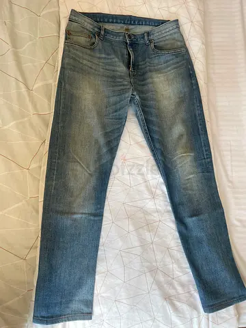 Light Blue Denim Jeans (like new)