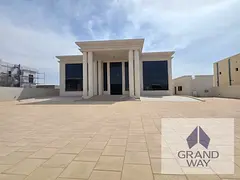 Ultra-Modern Villa I Big Hall I Elegant Bedrooms