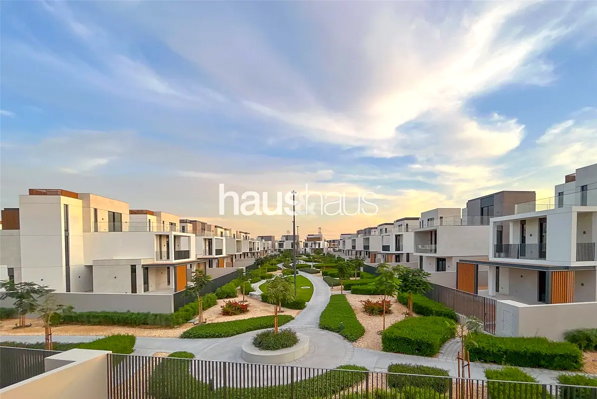 Park Facing | Genuine Listing | Handed Over