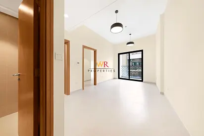 New Spacious Apartment | Bustling Location | No Commission