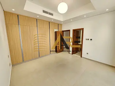 Luxurious 3bed villa available in Sharjah Garden city.