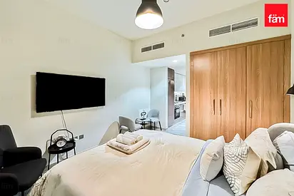 Furnished Studio | Bills Incl | Vacant December