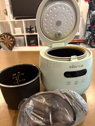 Bear 1.2L mini rice cooker — lightly used