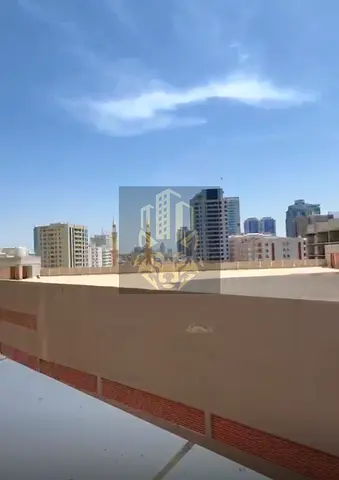 بسعر لقطه شقة مميزة للبيع بعجمان ون تاوربموقع مميز