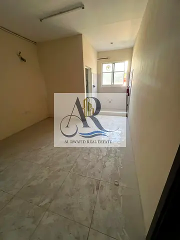 Annual Rental in Ajman – Fully Equipped Workers' Camp A fully equipped workers' camp in a strategic location in Ajman is available for annual rent.