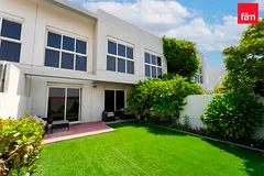 Well Mainatiend | Single Row | Fully Furnished