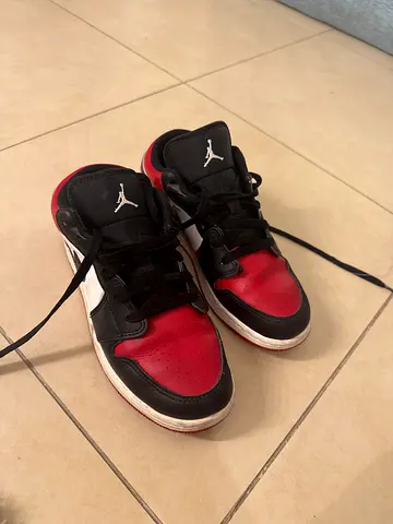 Low Air Jordan Sneakers - Red/Black, Size EU38