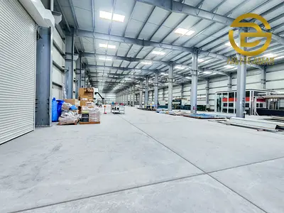 85 KW POWER | BIG LOADING AREA | ROAD FACING