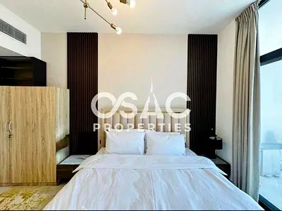 Spacious Unit | Vacant on Transfer | Highfloor