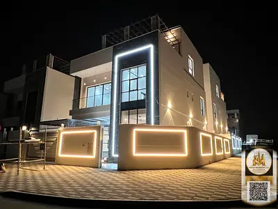 Villa for sale in Al-Haliou 2 area. Corner villa on two streets, modern design. Parking space in front of the villa. Spacious courtyard inside the vil
