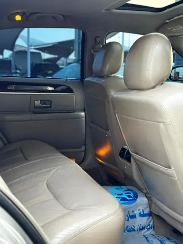 صورة مصغرة 14 لـ 2008 Lincoln TOWN CAR