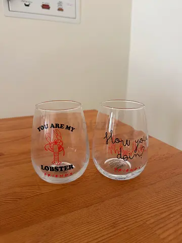 Set of 2 “Friends” themed glasses