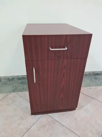 Compact wooden cabinet / wardrobe with two doors - good condition