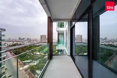 FloortoCeiling Windows | Sheikh Zayed Road