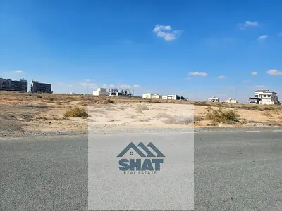 للبيع  ارض سكني تجاري فرصة لا تعوض  منطقة البطايح – الشارقة  مساحة الارض 4700 قدم  تصريح ارضي + 4 طابق