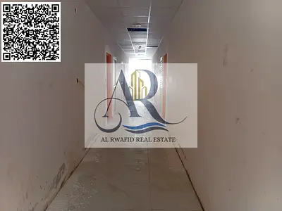 سكن عمال متكامل للإيجار – الصجعة (الشارقة) عرض مميز للشركات الباحثة عن الجودة والسعر المناسب  يتوفر الآن 56 غرفة سكن عمال في منطقة الصجعة بالشارقة، بم