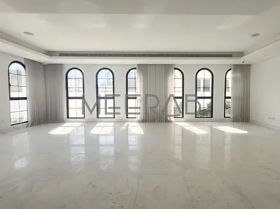 | ELEGANT AND SPACIOUS VILLA WITH DRIVER ROOM |
