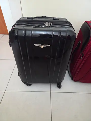 Cabin luggage suitcase Black